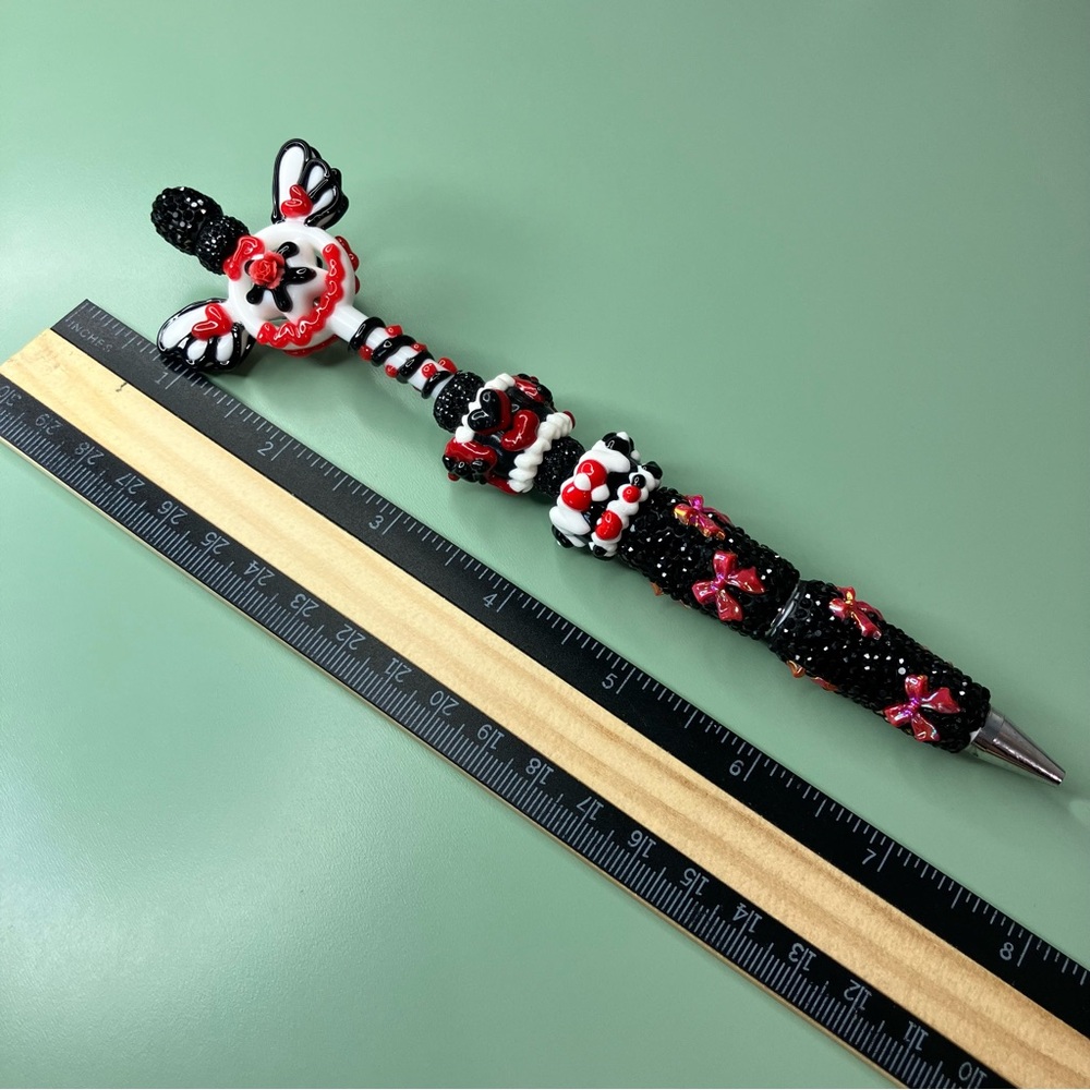 Black and Red Decorative Wand Rhinestone Handmade Extended Beaded Pen - Picture 7 of 7